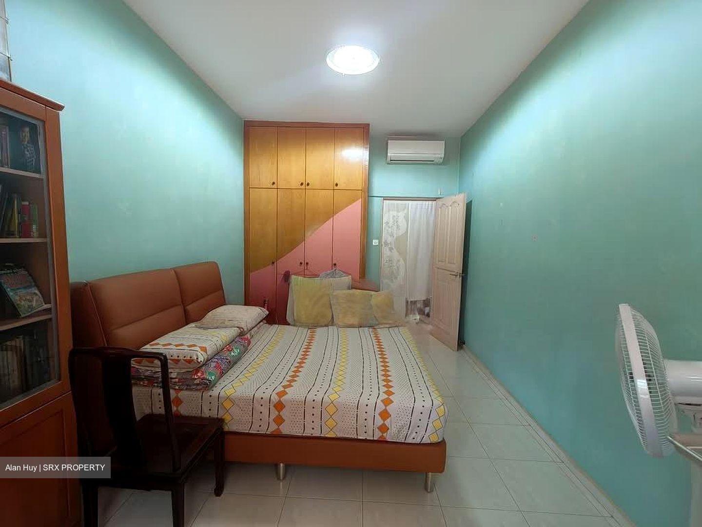 Thrift Drive (D19), Terrace #548159161